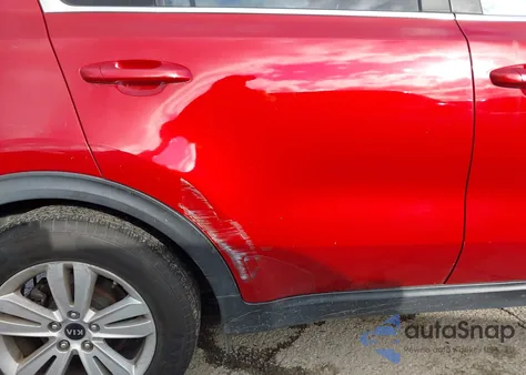 2017 Kia Sportage Lx z USA, uszkodzony, nr VIN KNDPM3AC3H7227022